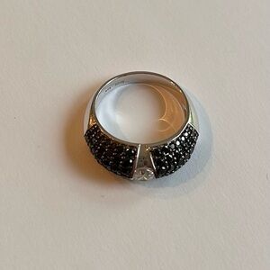 NWOT ZINZI 925 Sterling Silver, Black & White Zircons, Size 8